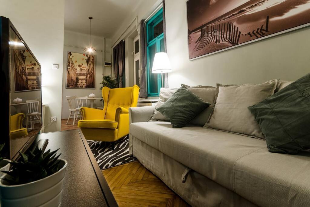 Cosy Apartment In Party District K30 Budapeşte Dış mekan fotoğraf