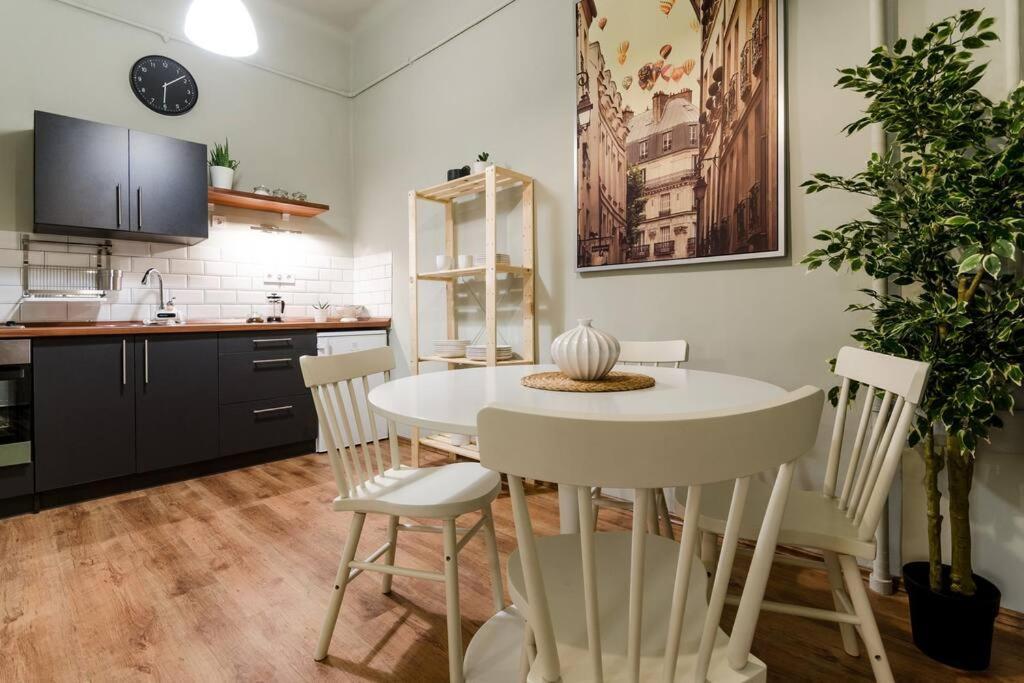 Cosy Apartment In Party District K30 Budapeşte Dış mekan fotoğraf